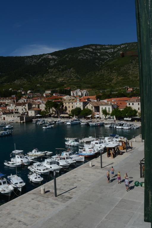 Apartment Riva 5 Komiža Eksteriør billede