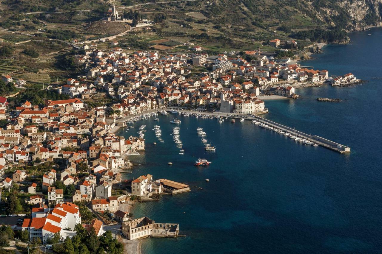 Apartment Riva 5 Komiža Eksteriør billede