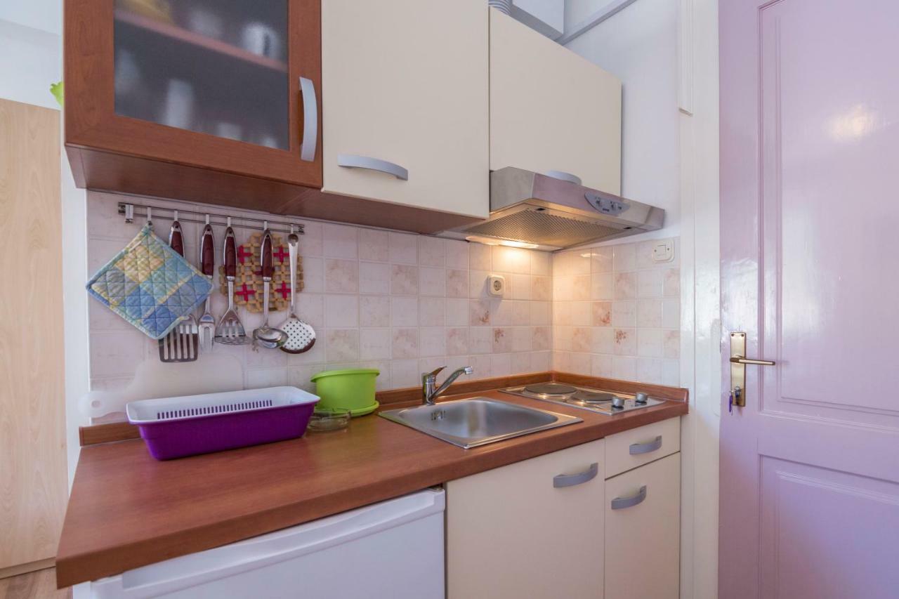 Apartment Riva 5 Komiža Eksteriør billede